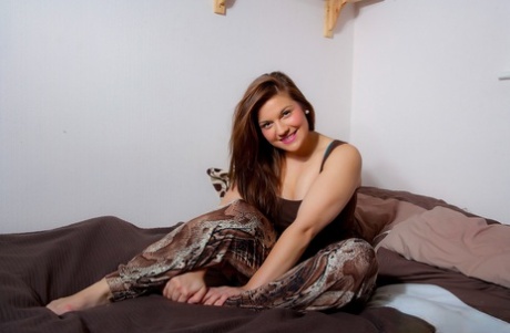 lubne moden brunette perfekte naken samling